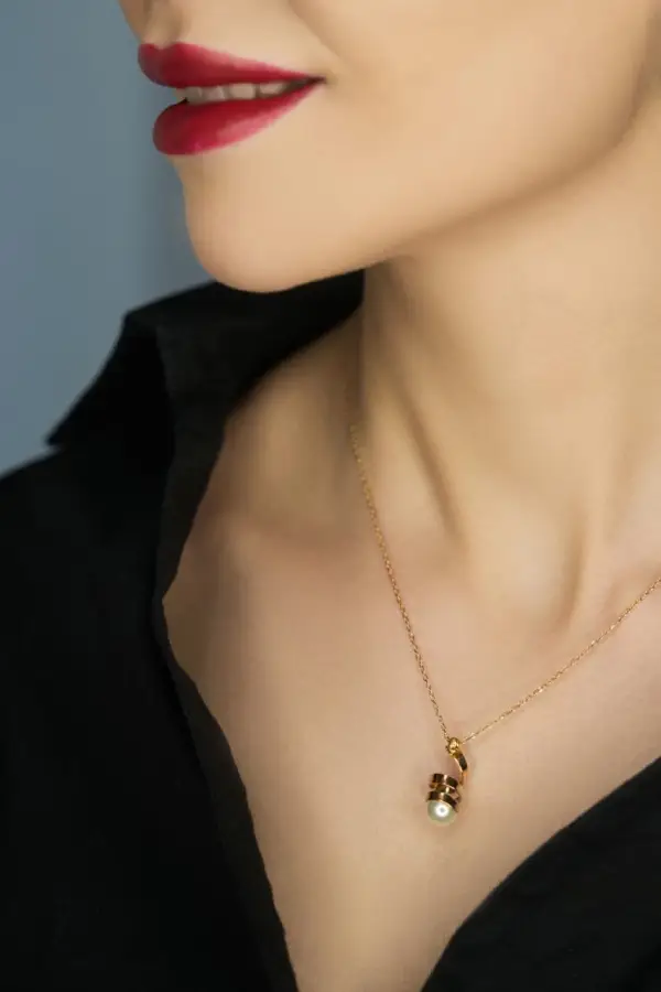 گردنبند مروارید کوچک